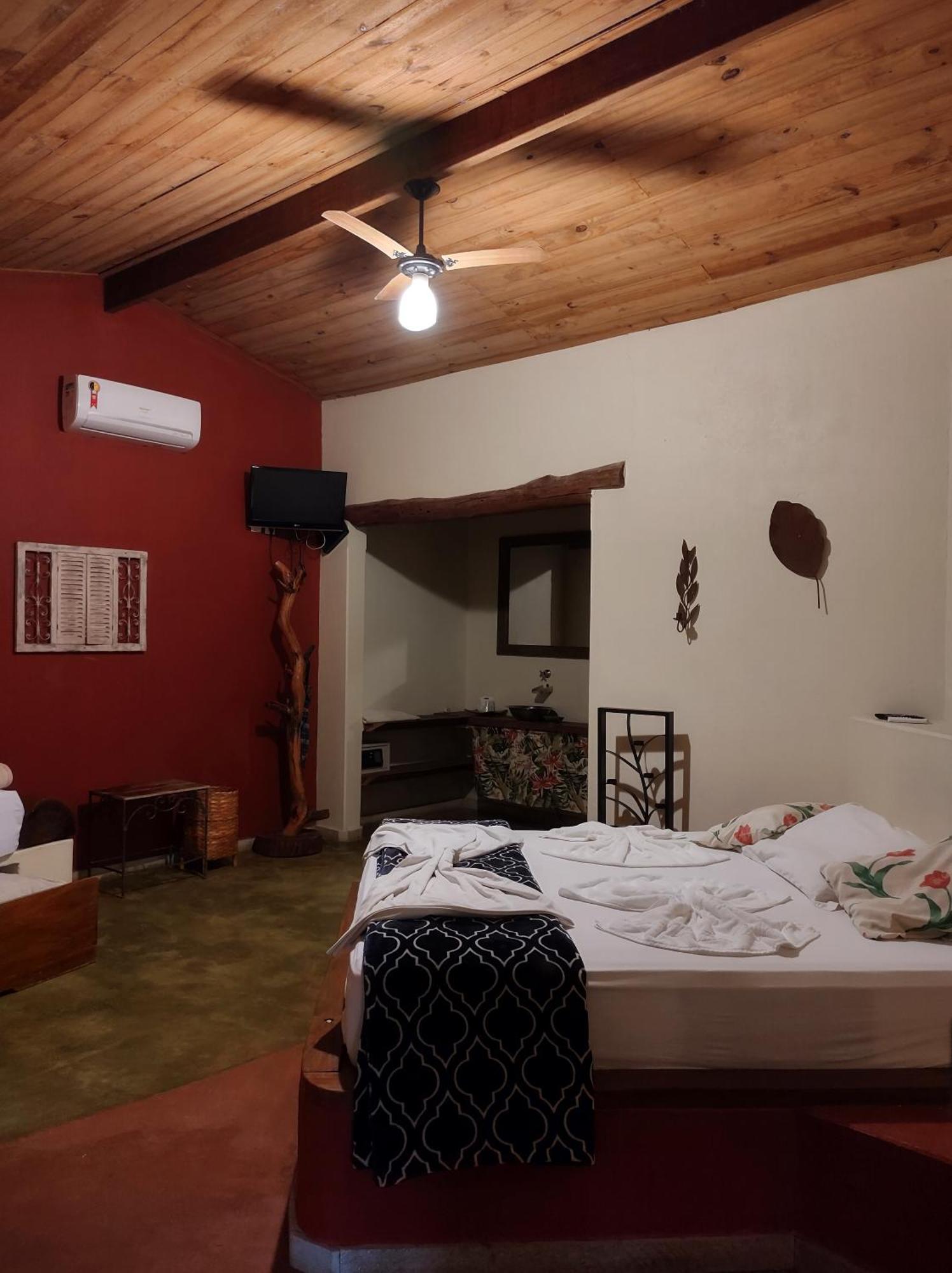 Salto Corumba Hotel Camping Clube Corumbá de Goiás Dış mekan fotoğraf